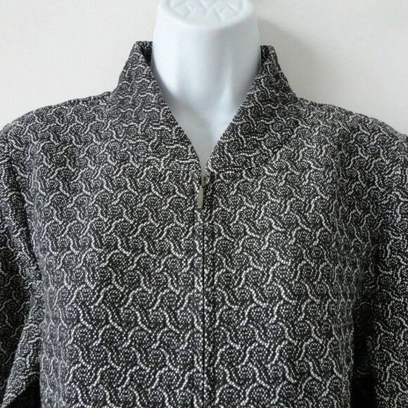 NWT EILEEN FISHER Black Bone Cotton Jacquard Zipper Front Jacket Small - Picture 3 of 7